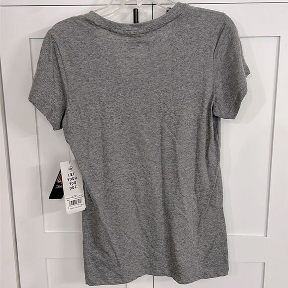 Las Vegas Raiders 47 NFL T-Shirt - S - NWT - Picture 4 of 4